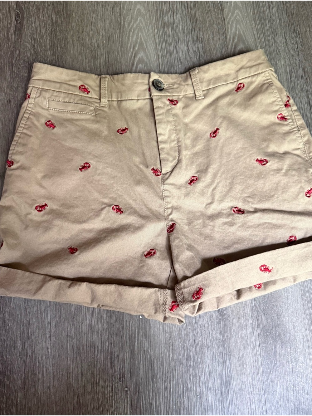 croft & barrow Beige High-Waist Embroidered Lobster Shorts Nautical Coastal